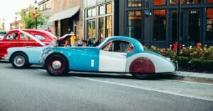 découvrez les soapbox cars : des véhicules sans moteur conçus pour la course de côte, alliant créativité, vitesse et compétition pour petits et grands.