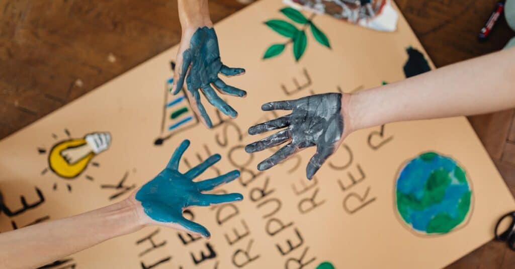 découvrez des projets innovants et inspirants destinés aux jeunes, favorisant leur développement, leur créativité et leur engagement communautaire.