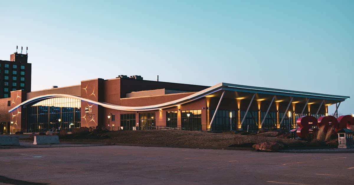 découvrez notre centre communautaire, un espace convivial dédié aux activités culturelles, sportives et sociales pour tous les âges et tous les goûts.