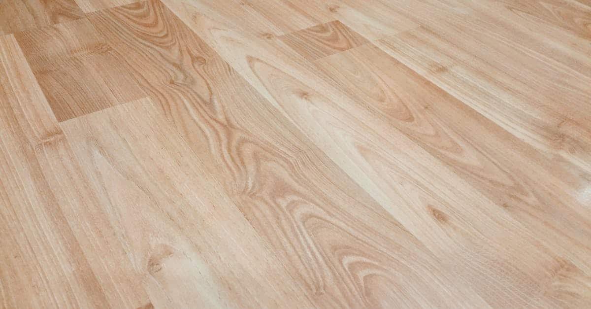 découvrez des alternatives innovantes au revêtement de sol traditionnels, alliant esthétique, durabilité et facilité d'installation pour tous vos projets d'aménagement.
