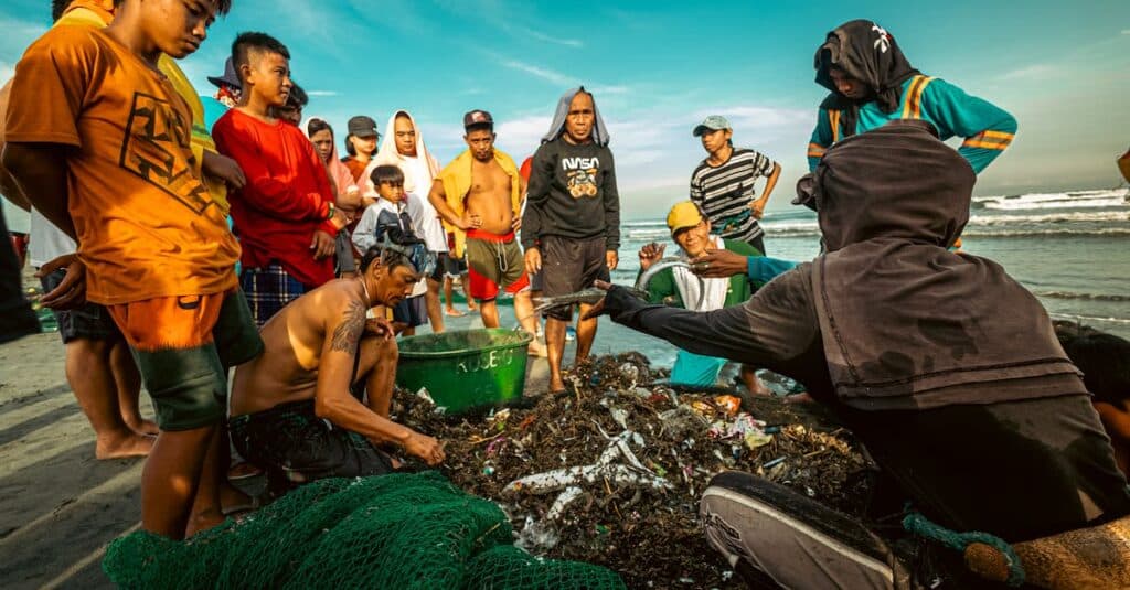 découvrez l'initiative participative : un projet collaboratif favorisant l'engagement et la contribution active de tous pour un impact collectif positif.